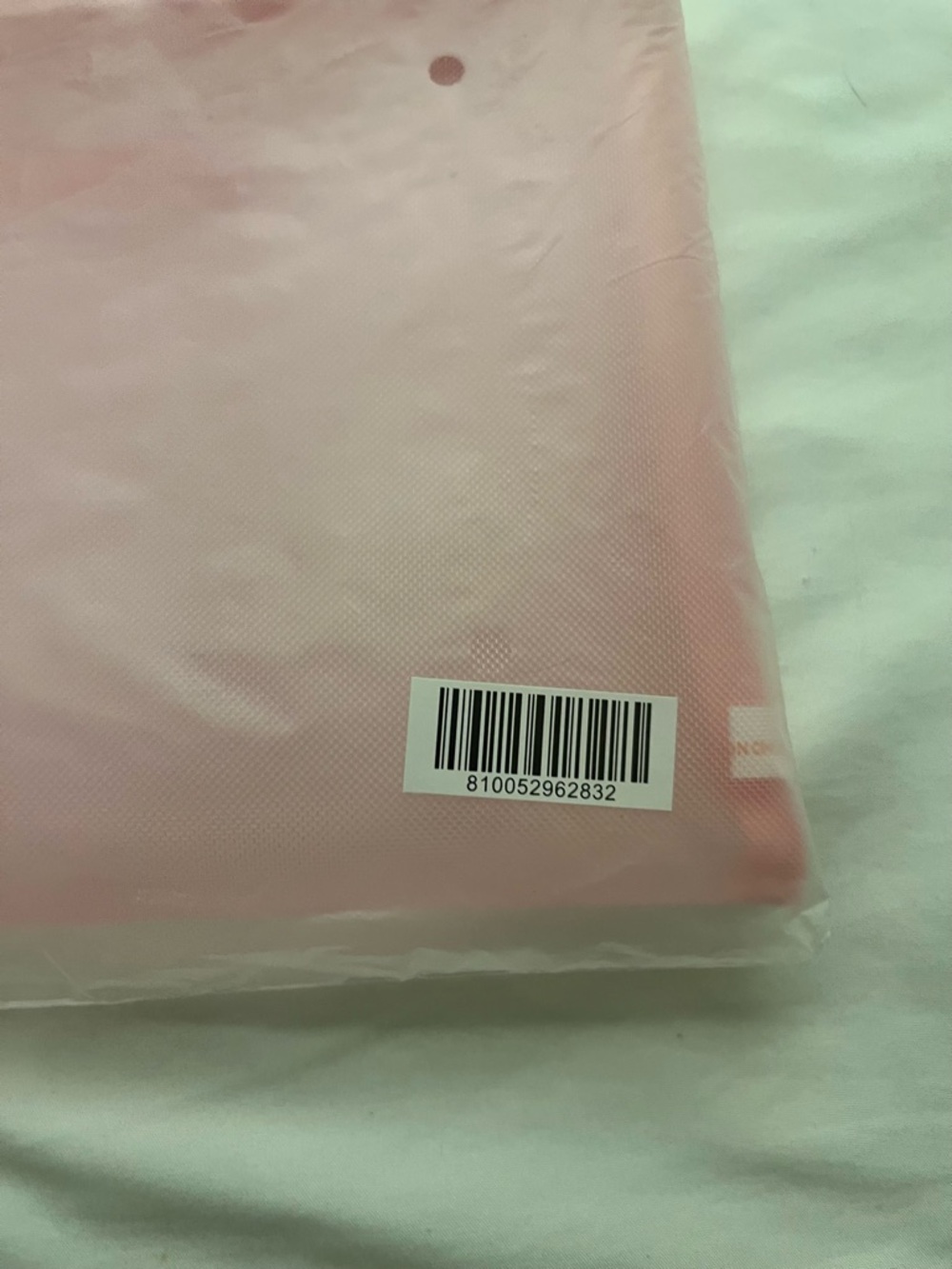 Glow Recipe Blush Pink Mesh Makeup Pouch - Picture 3 of 7